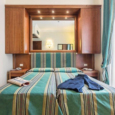 Raeli Hotel Siracusa Řím Exteriér fotografie
