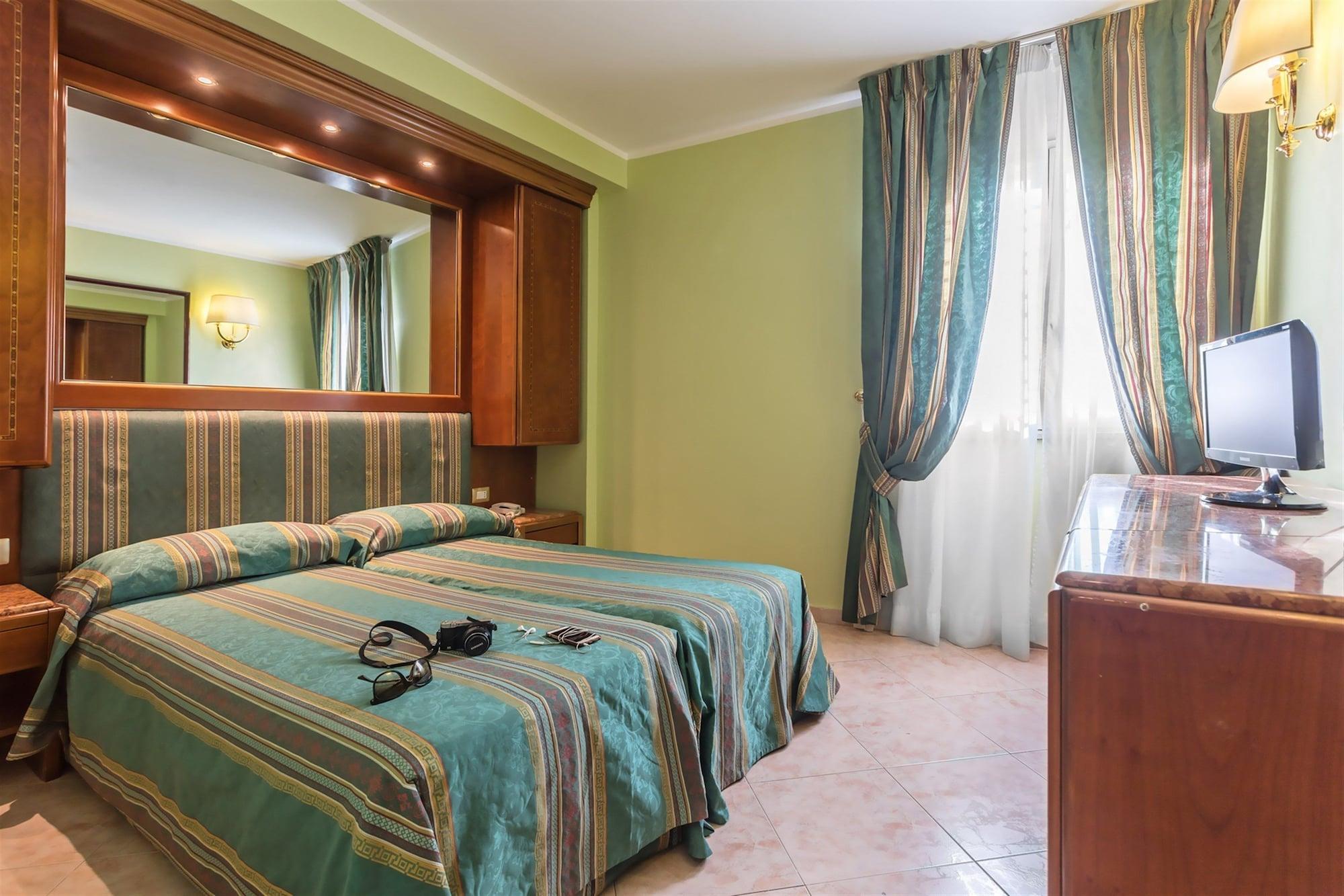 Raeli Hotel Siracusa Řím Exteriér fotografie