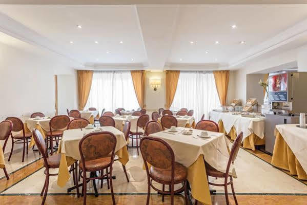 Raeli Hotel Siracusa Řím Exteriér fotografie